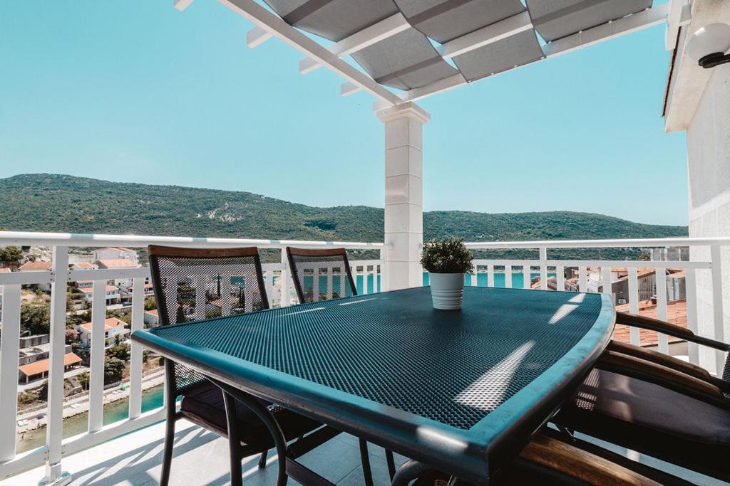 Villa Tiha Luka Неум Экстерьер фото