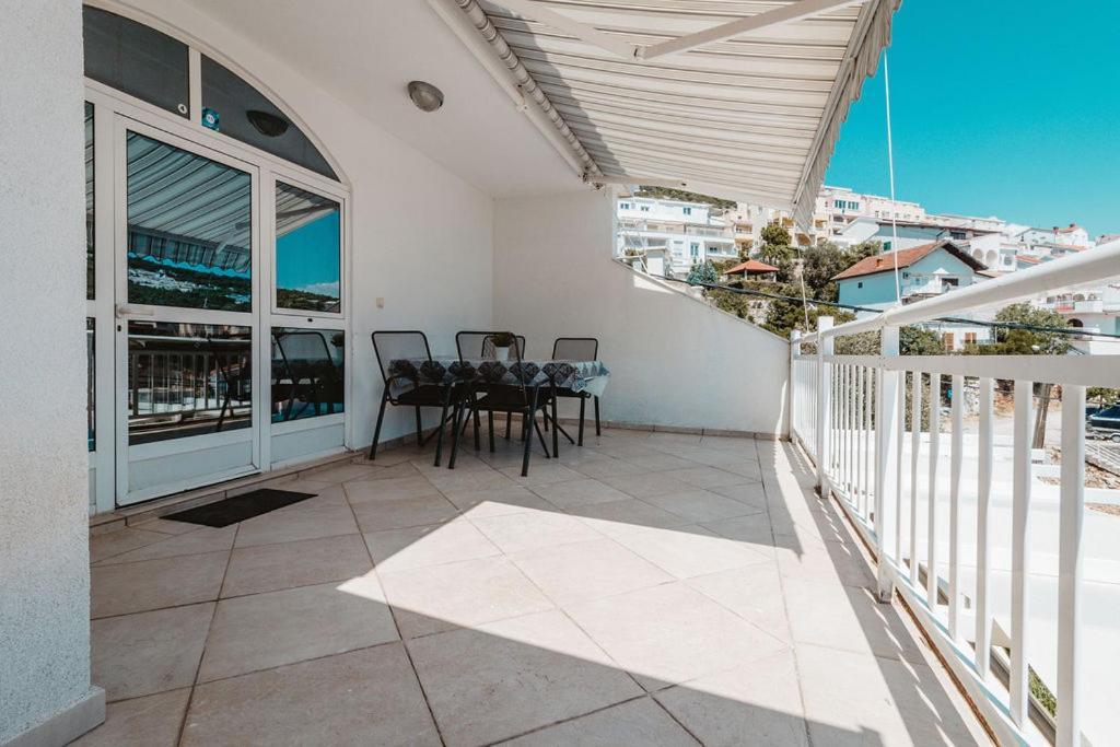 Villa Tiha Luka Неум Экстерьер фото