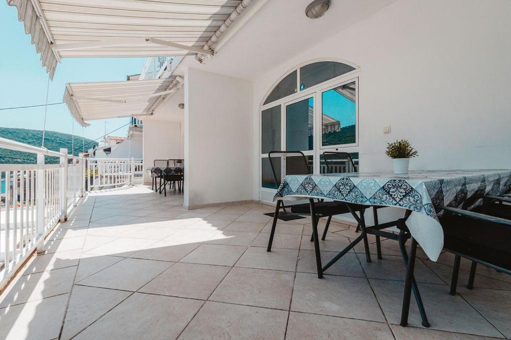 Villa Tiha Luka Неум Экстерьер фото